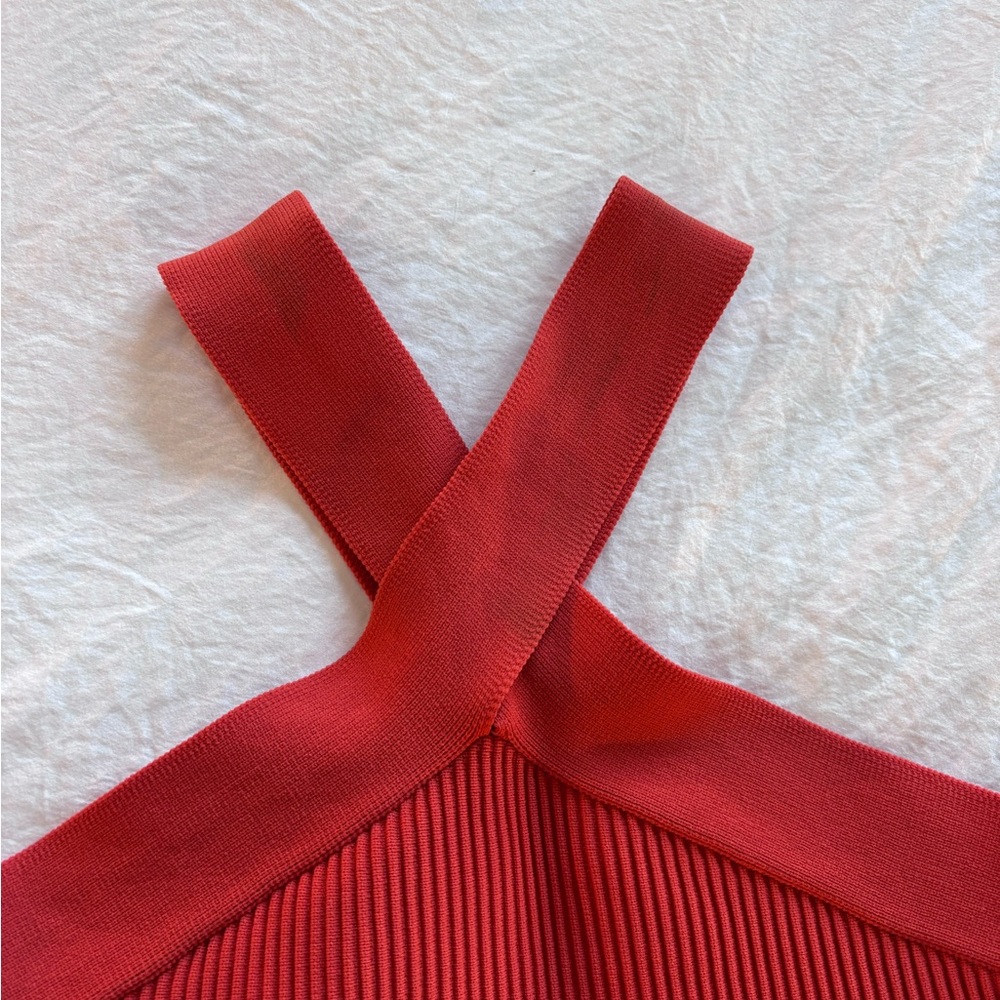 Crisscross Red Ribbed Top - Picture 3 of 5